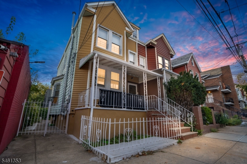 33 Union St
