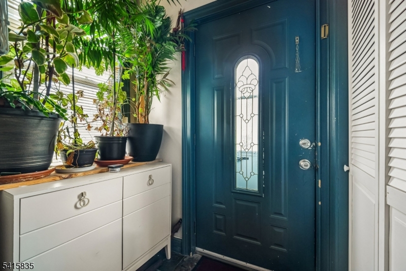 Front Entryway