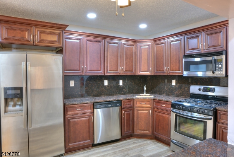 Kitchen 3