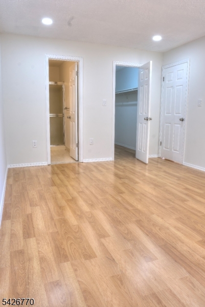 Master Bedroom 4