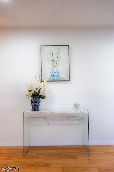 Family Room 6