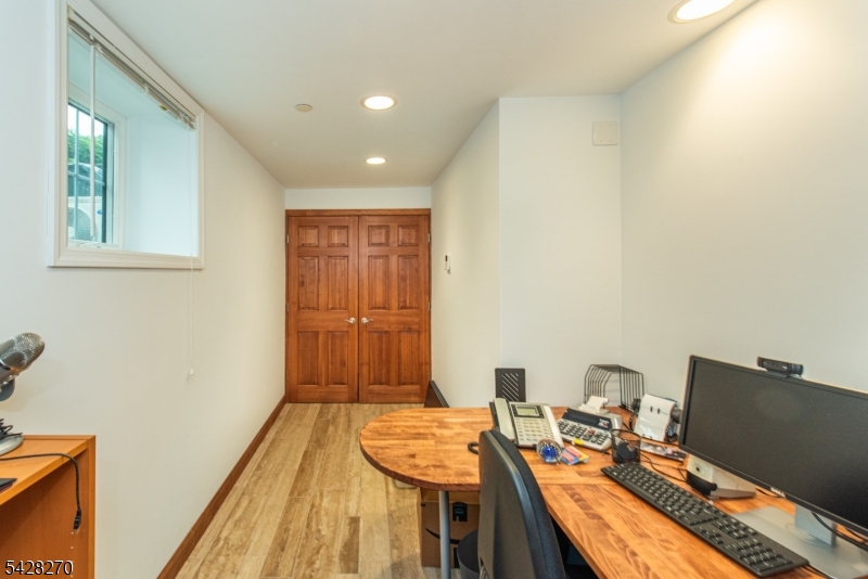 additional office