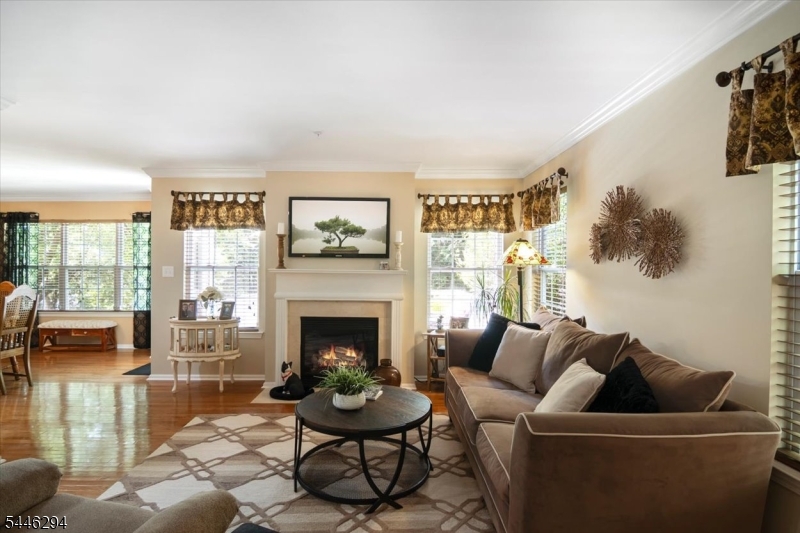 34 Ridge Dr