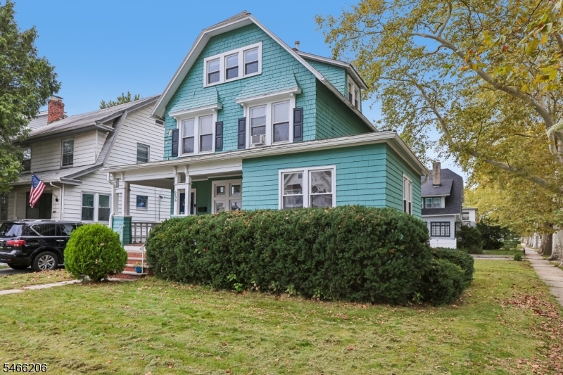 256 Rutledge Ave