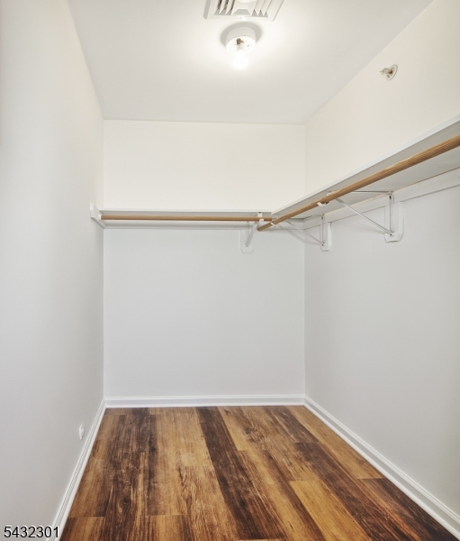 walk in closet