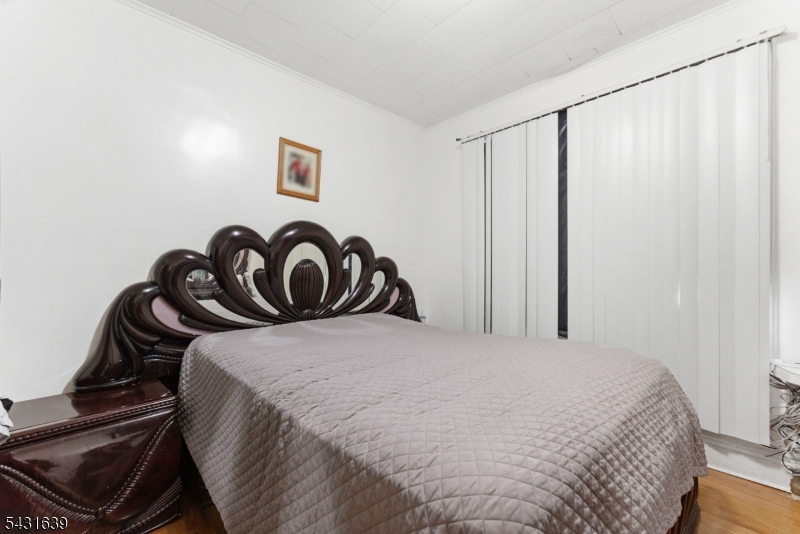 Unit 2 - bedroom