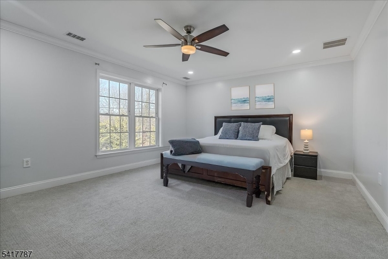 Primary bedroom - VS