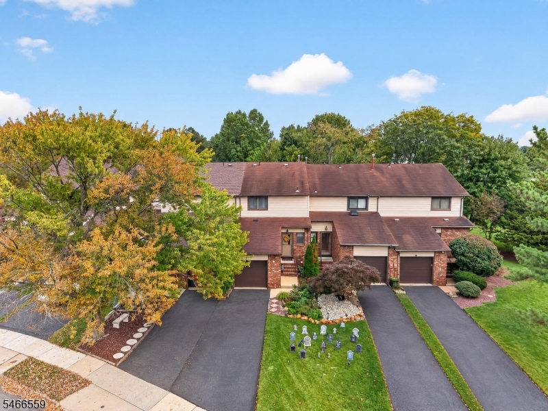 55 Chelsea Cir