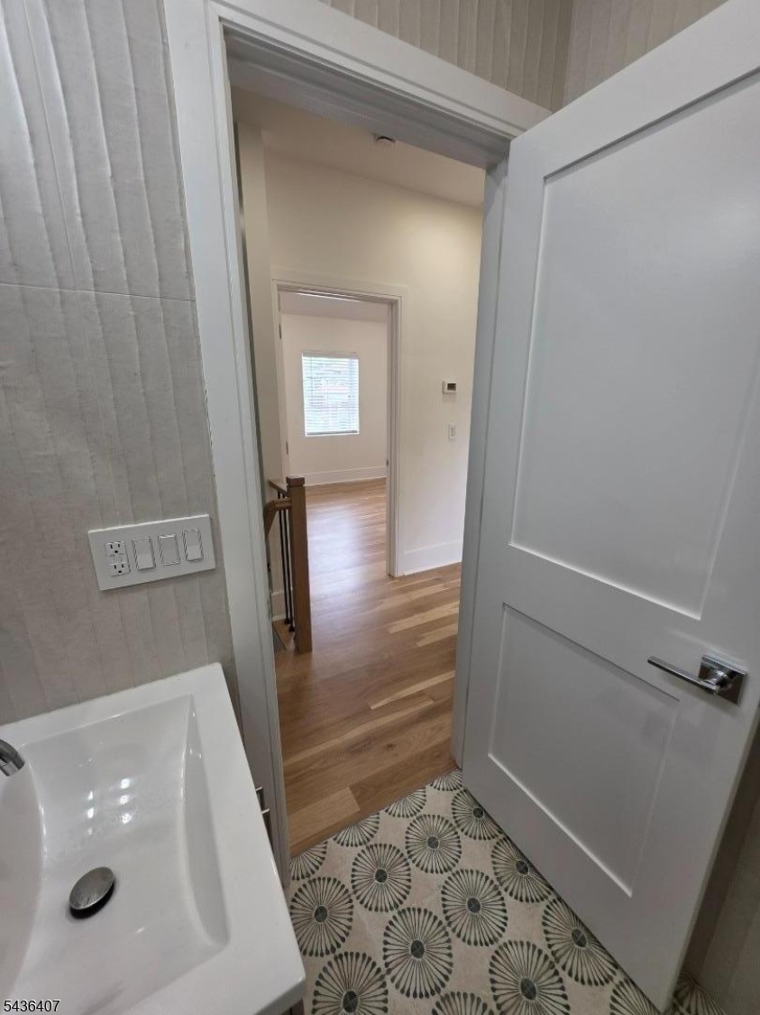 Full Bathroom 2nd Floor