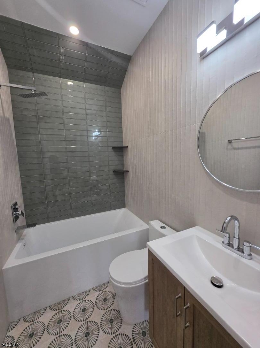 Full Bathroom 2nd Floor