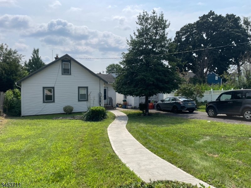 16 Bayard Pl
