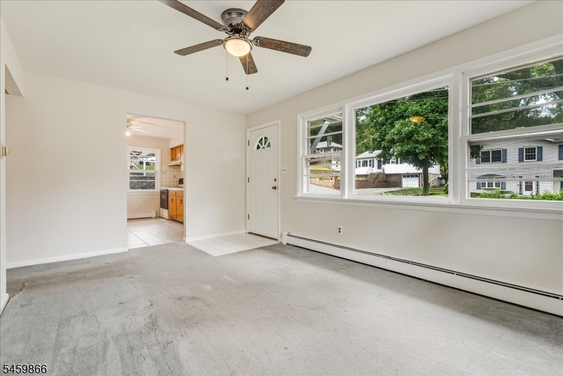 565 Dell Rd