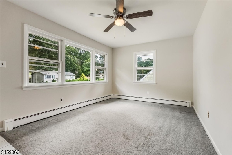 565 Dell Rd