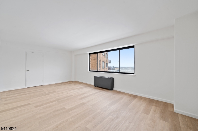 275 Prospect St, #16M, East Orange City, NJ 07017 Listing Photo  0