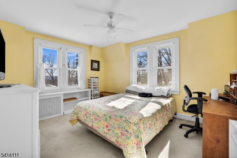 Level 2 - Front Bedroom