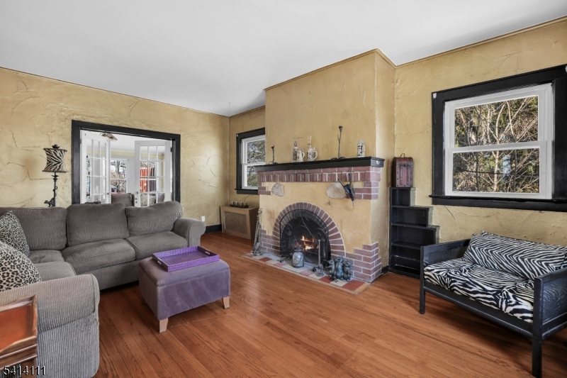 Level 1-Living Room