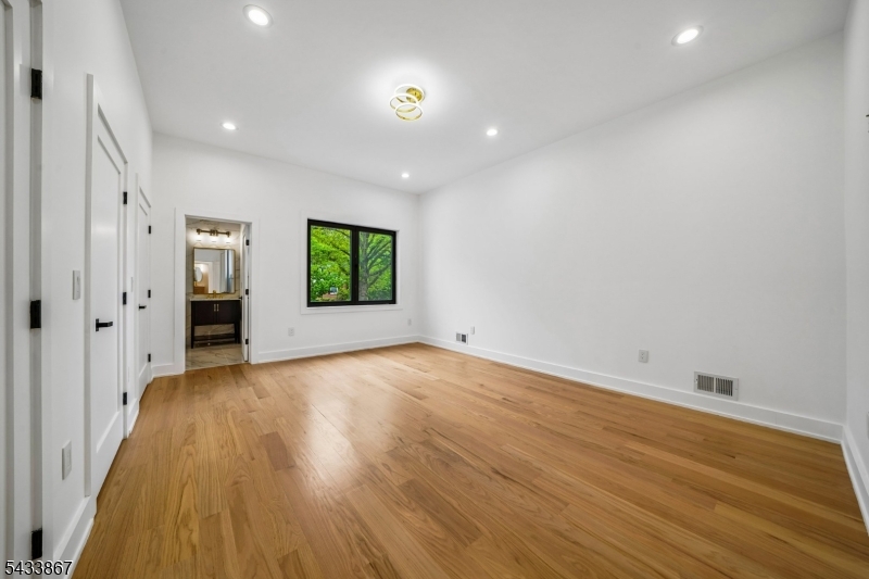 1st Level Guest Suite