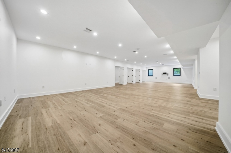 Large Recreation Room