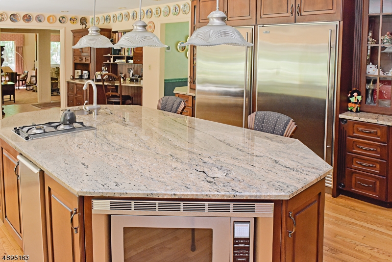 Open Kitchen