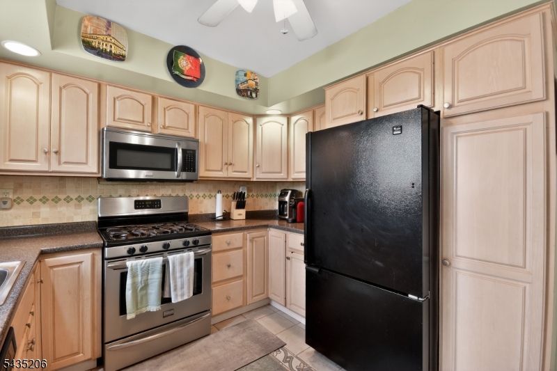 Kitchen-1