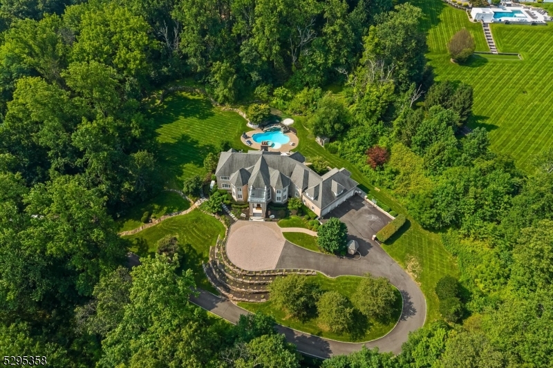 7 Cobblefield Rd
