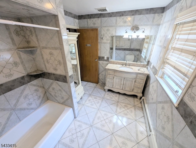 FULL BATH 2ND FL