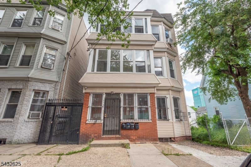 130 Milford Ave, Newark City, NJ 07108 Listing Photo  0