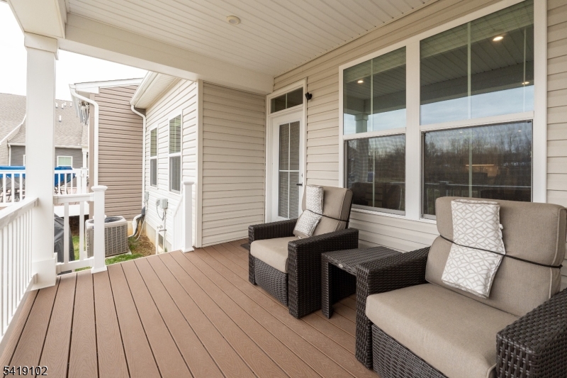 Cover Deck