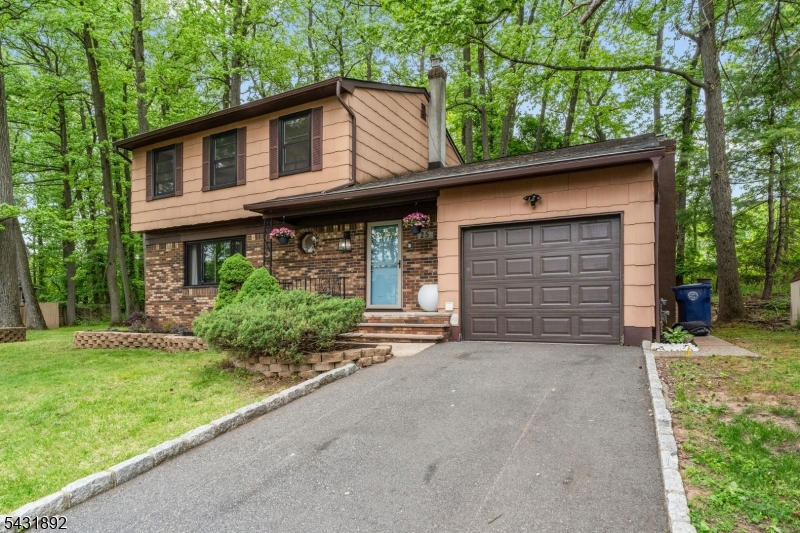 25 State St, Clark Twp., NJ 07066 Listing Photo  0