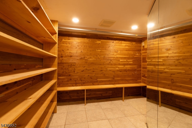 Walkin Closet