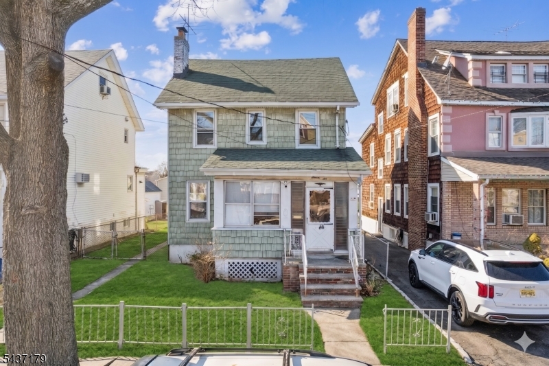 96 Beaumont Pl, Newark City, NJ 07104 Listing Photo  0