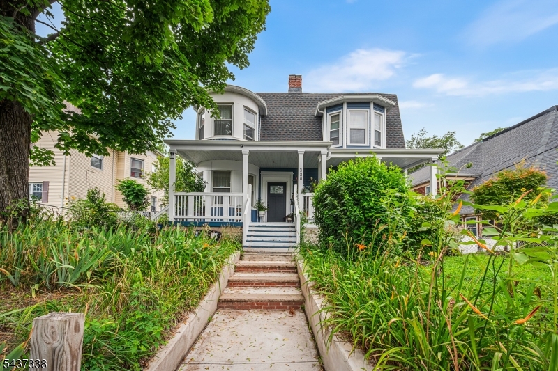 328 Springdale Ave