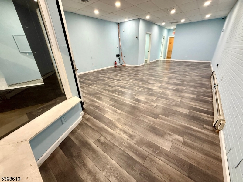 open space to private rooms