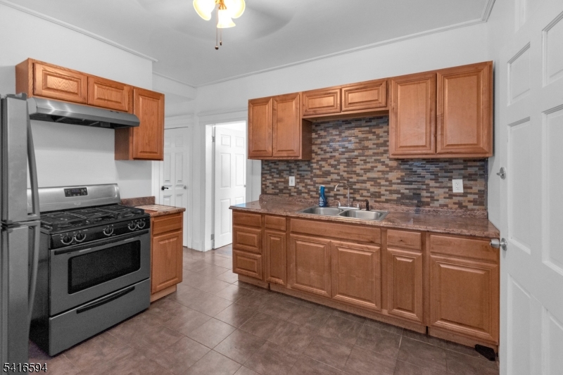 19 N 7Th St, #2, Newark City, NJ 07107 Listing Photo  0
