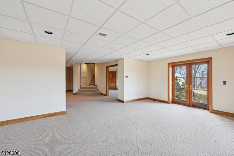 Walk-out Finished Bsmt