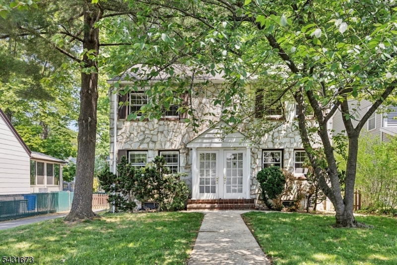 106 Gallows Hill Rd, Cranford Twp., NJ 07016 Listing Photo  0