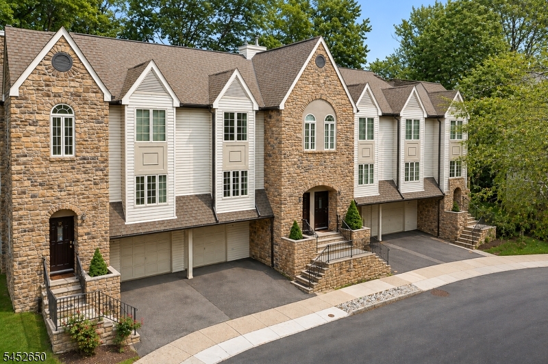 15 Starling Way