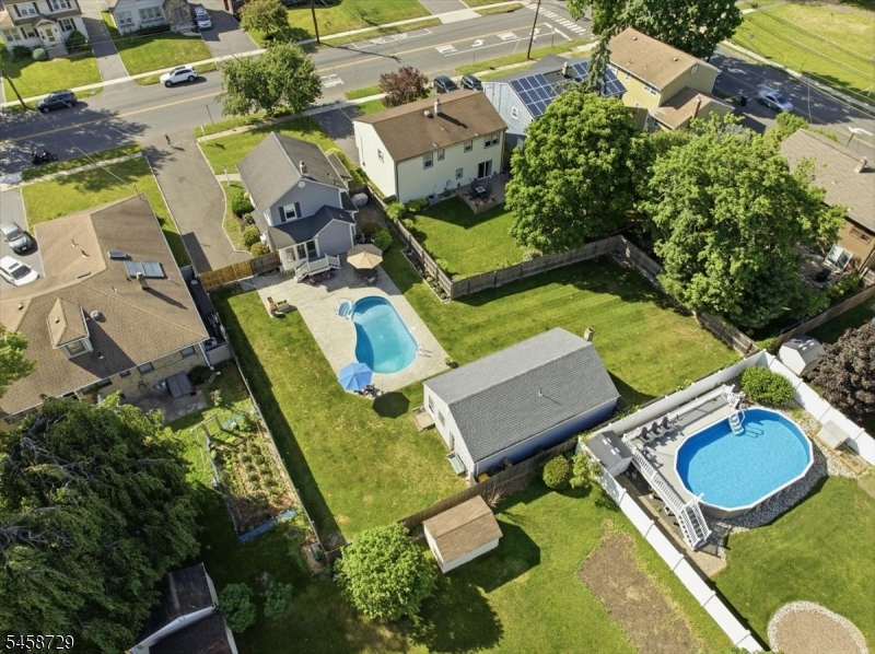2104 Westfield Ave