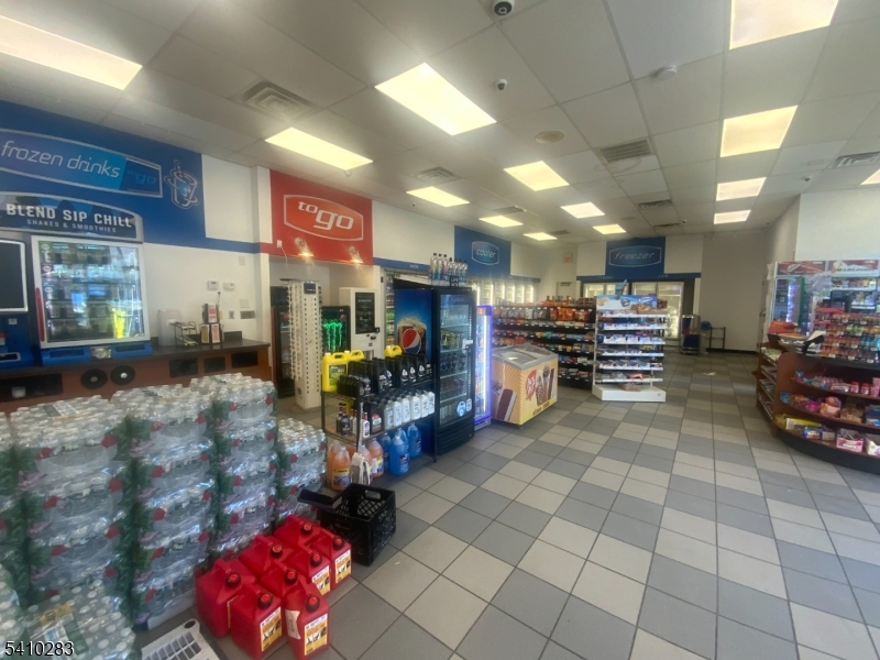 Store