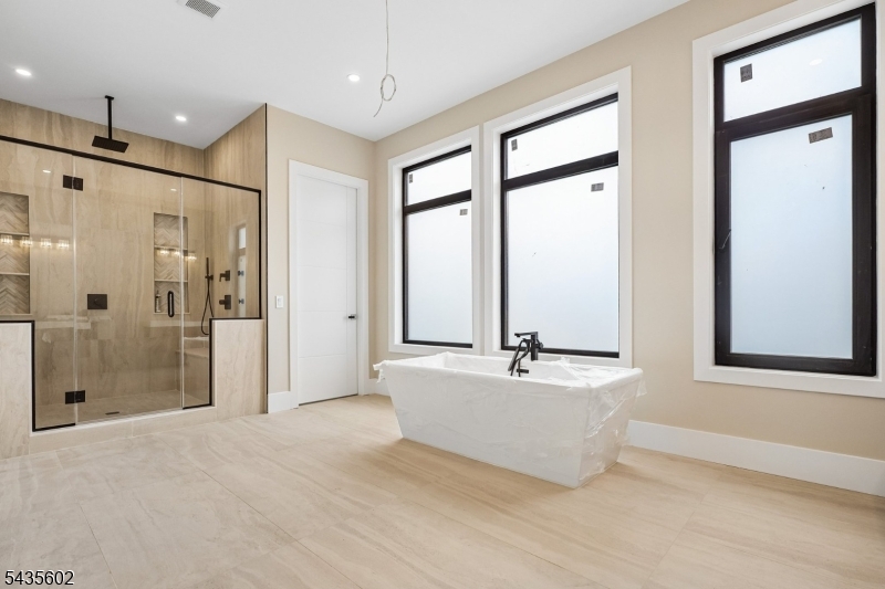 Spa-like Primary Bath