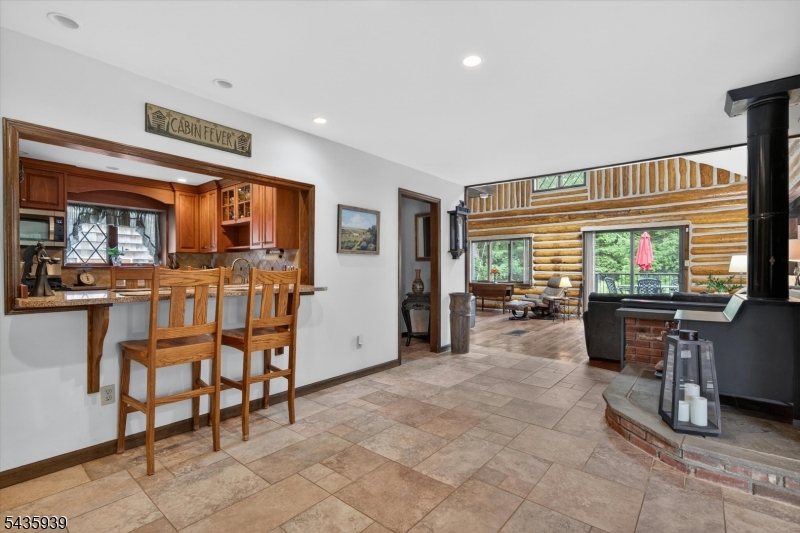 Breakfast Bar