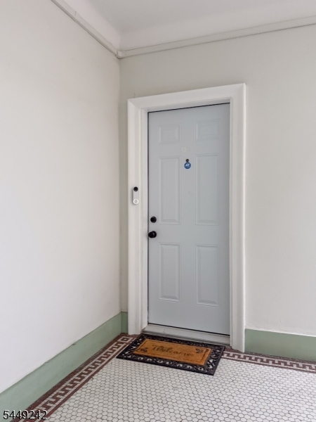 523 34th St D1