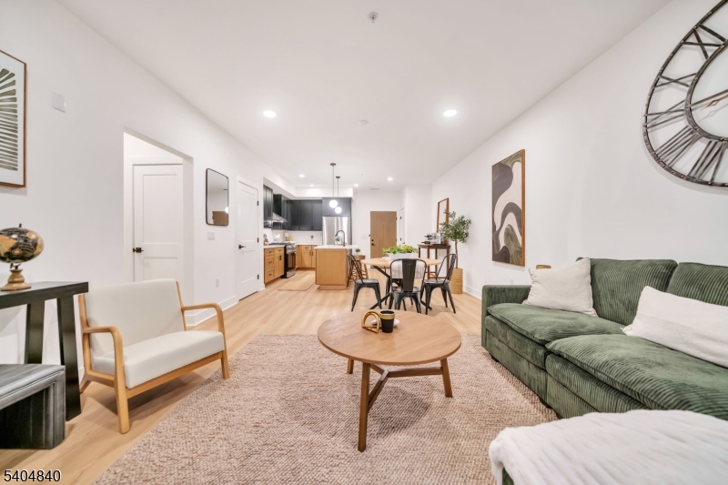 20 Encampment Ct207 207