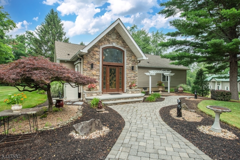 1 Evergreen Dr