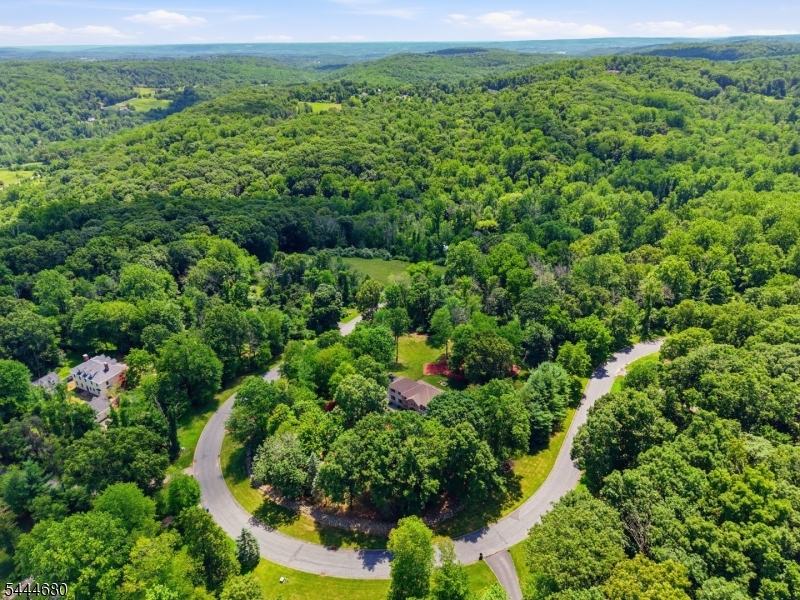 5 Elk Ridge Rd