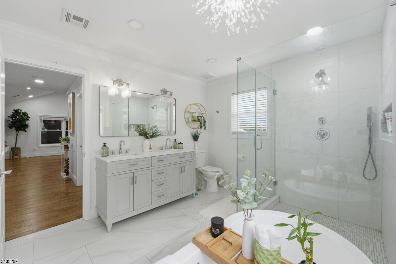 Master bathroom
