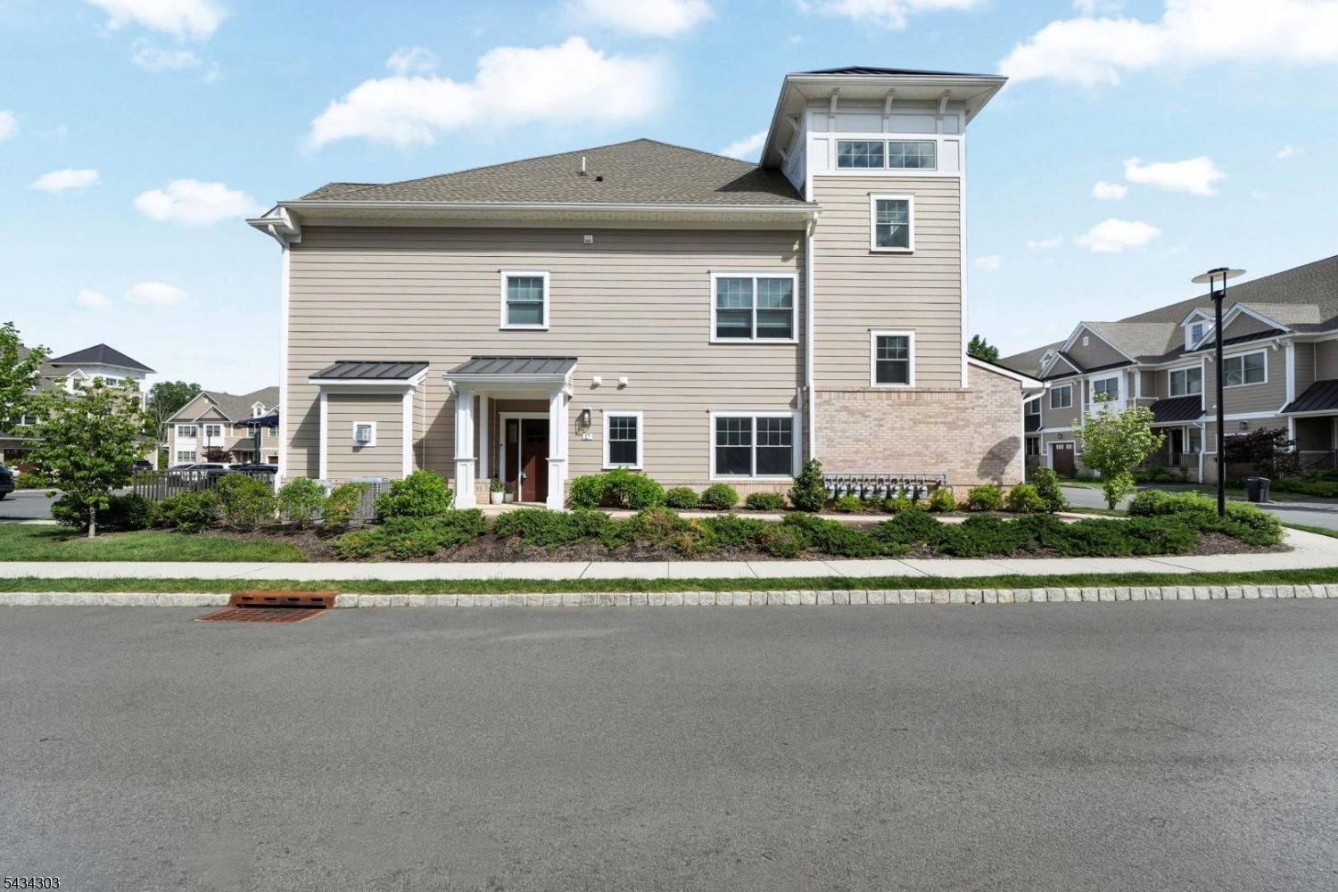 17 Dirlam Dr, Florham Park Boro, NJ 07932 Listing Photo  0