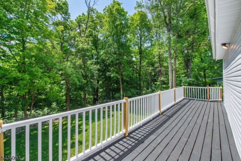 Deck 2