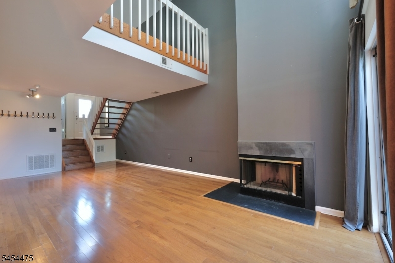 12 Andover Cir