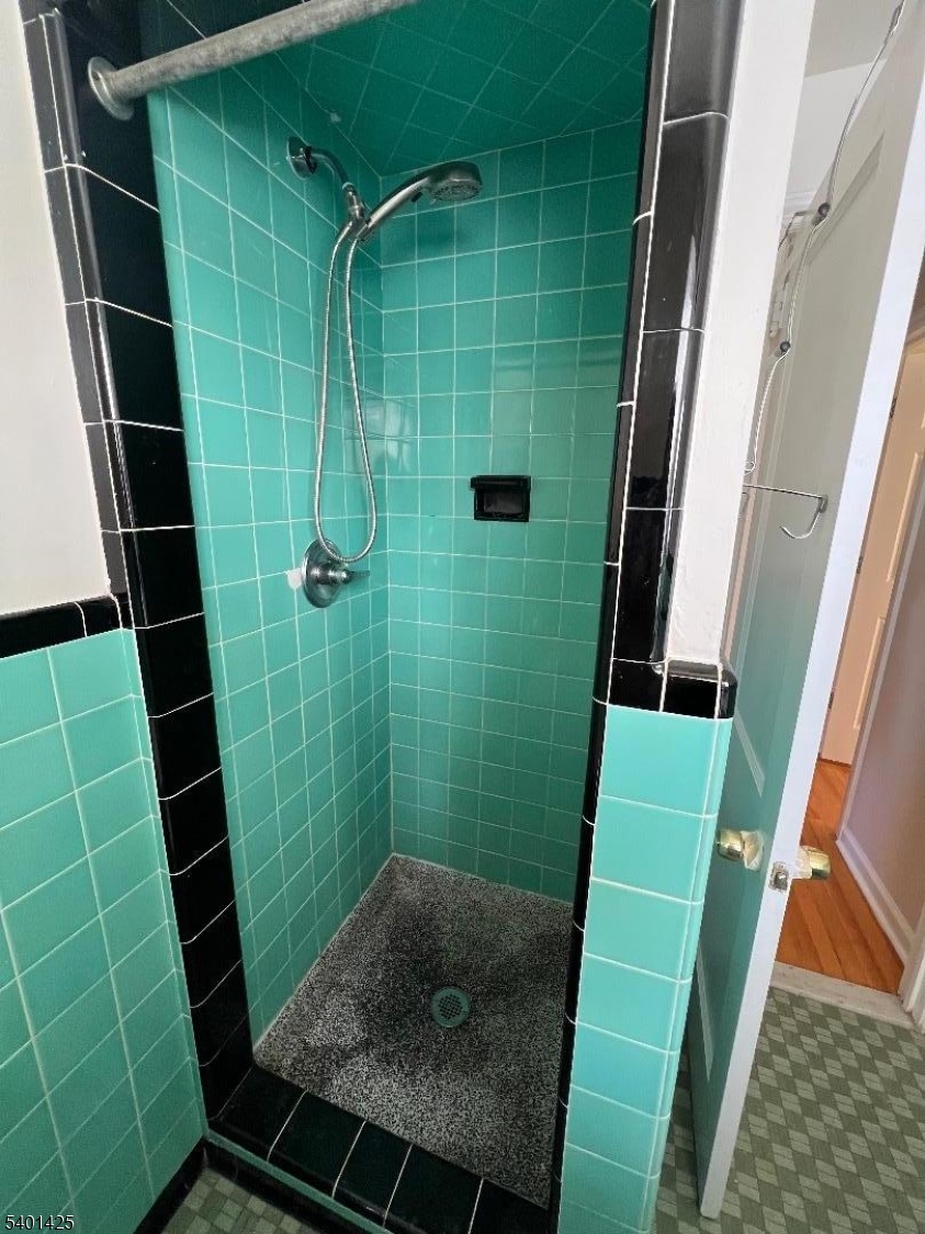 Stall Shower